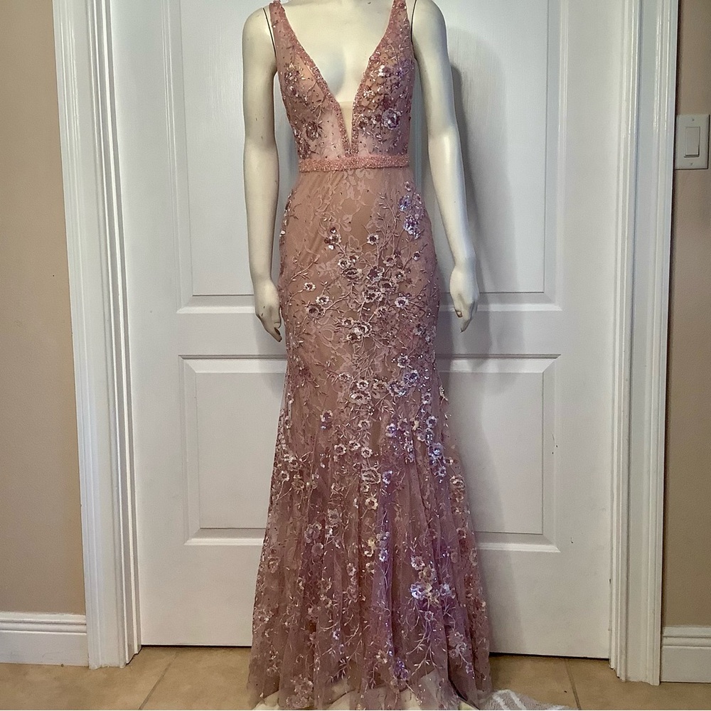 MAC DUGGAL 67481 Elegant Pink Lace Evening Gown